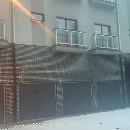 Bed & Breakfast Gosciniec Chorzowski 2*