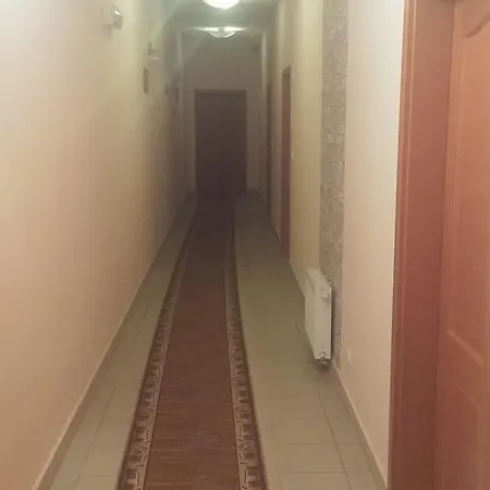 Gosciniec Chorzowski 2* Chorzów