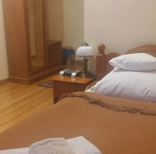 Bed & Breakfast Gosciniec Chorzowski 2*