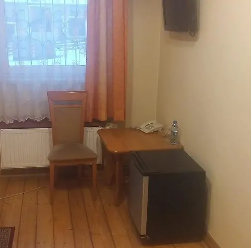 Gosciniec Chorzowski 2* Chorzów