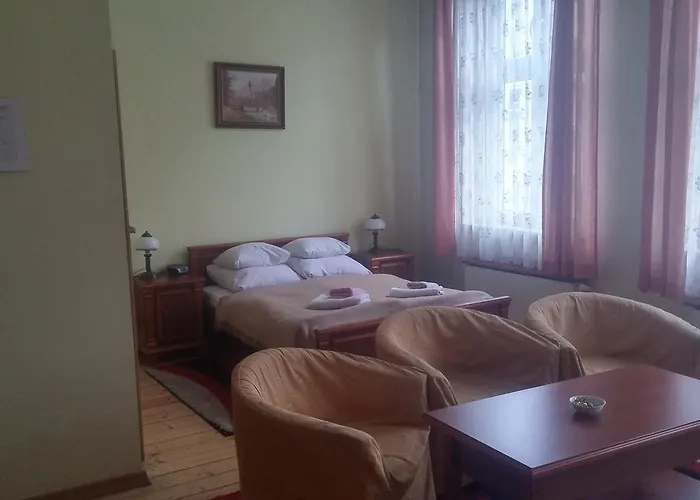 Gosciniec Chorzowski 2* Chorzów